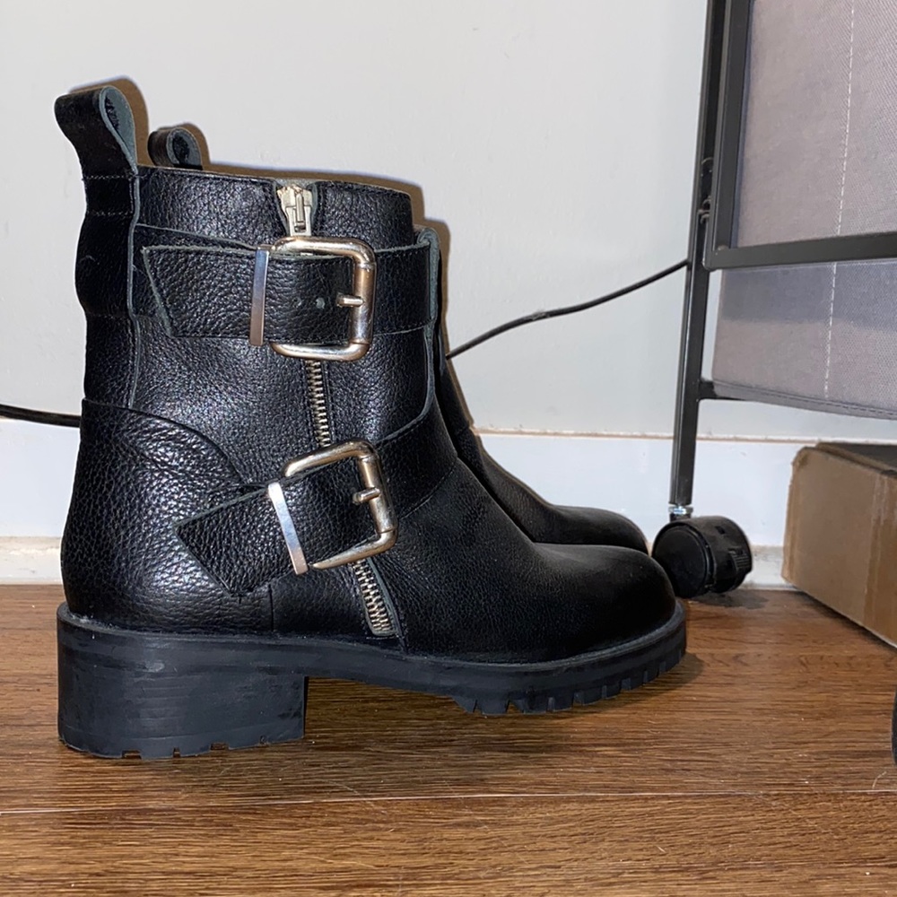ZARA basic collection combat boots w zippers size 39 - never worn outside - Picture 2 of 14